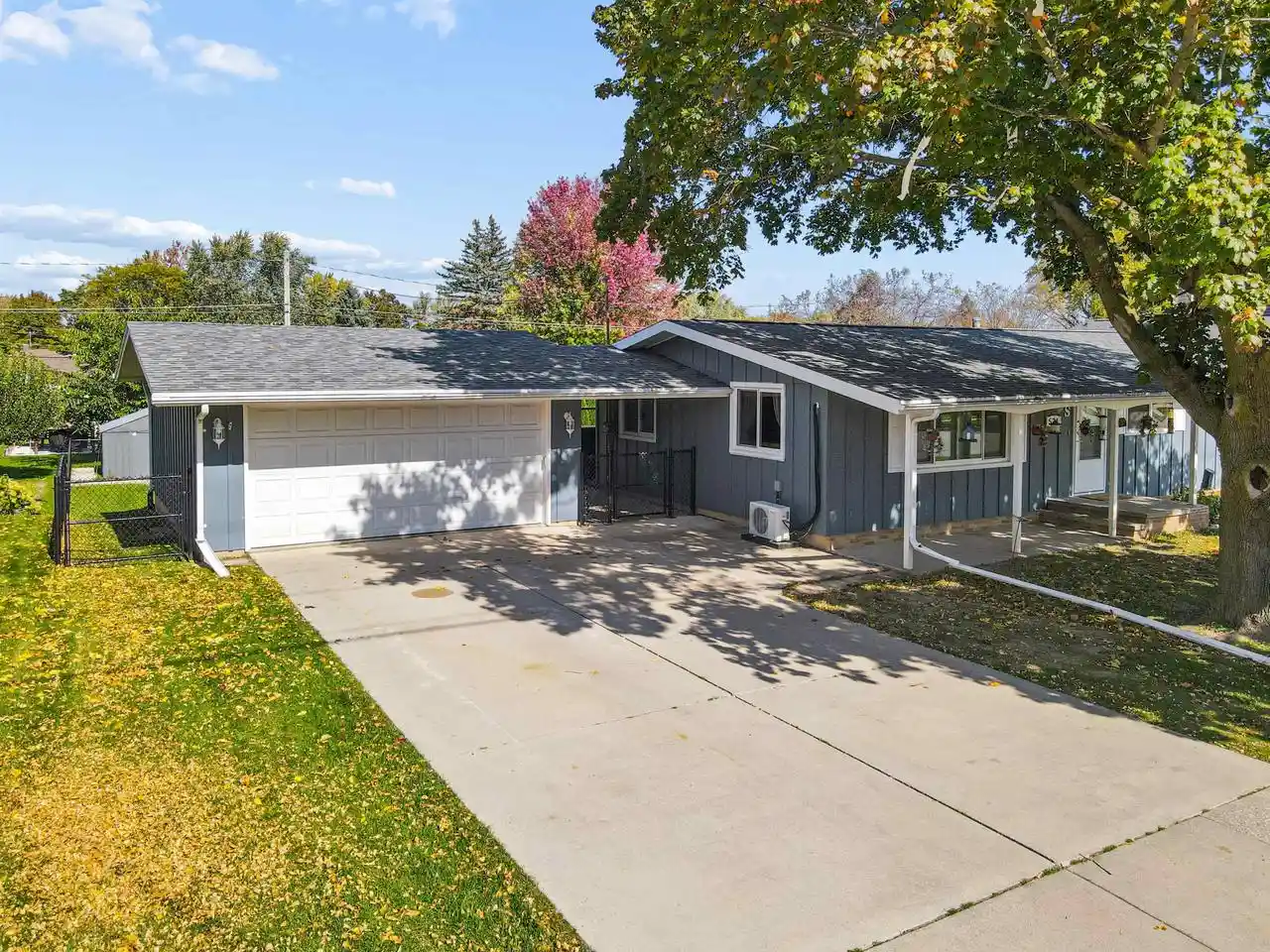 Photo 1 of Single family home for sale at 524 W 10th Street, Kaukauna, WI 54130 | MLS# 50334203 | Listing updated on 2026-10-26