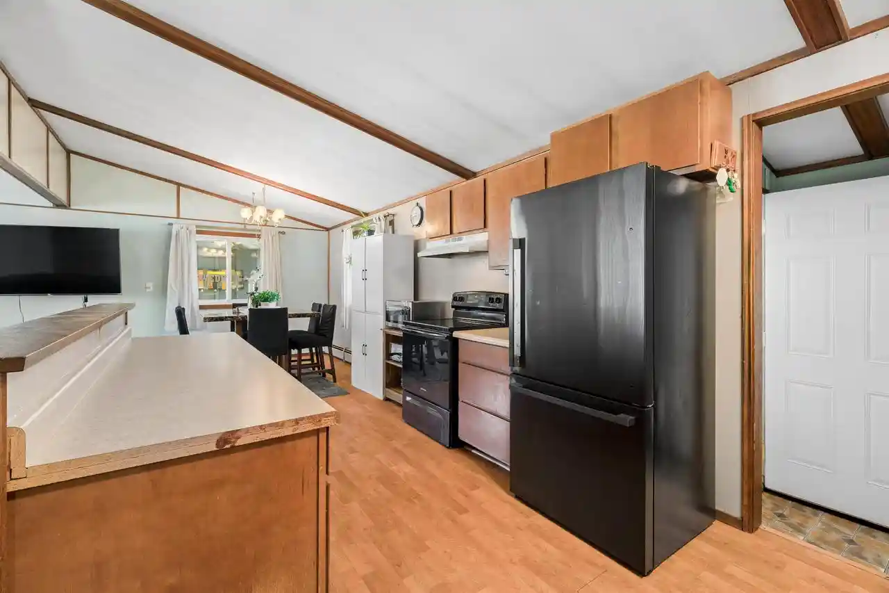 Photo 1 of Single family home for sale at 524 W 10th Street, Kaukauna, WI 54130 | MLS# 50334203 | Listing updated on 2026-10-26