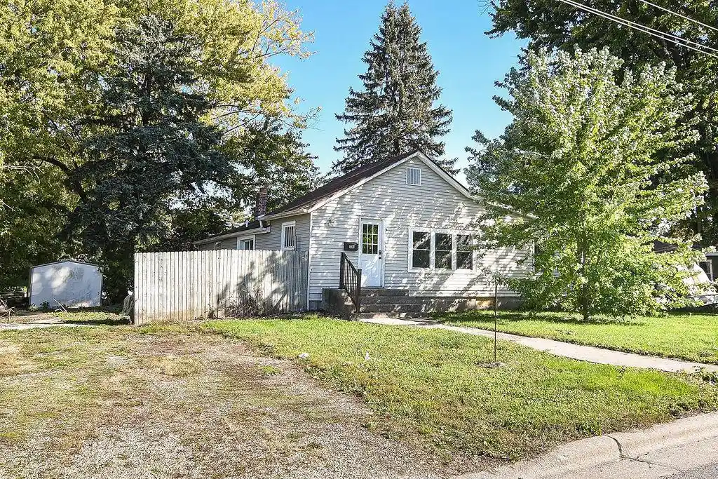 Photo 1 of Single family home for sale at 310 Jefferson St, Cuba City, WI 53807 | MLS# 2034536 | Listing updated on 2026-10-13