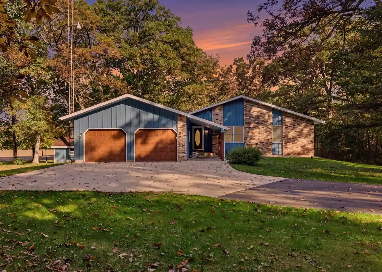 Single family home for sale at 16658 W Skinner Rd, Brodhead, WI 53520 | MLS# 2034539
