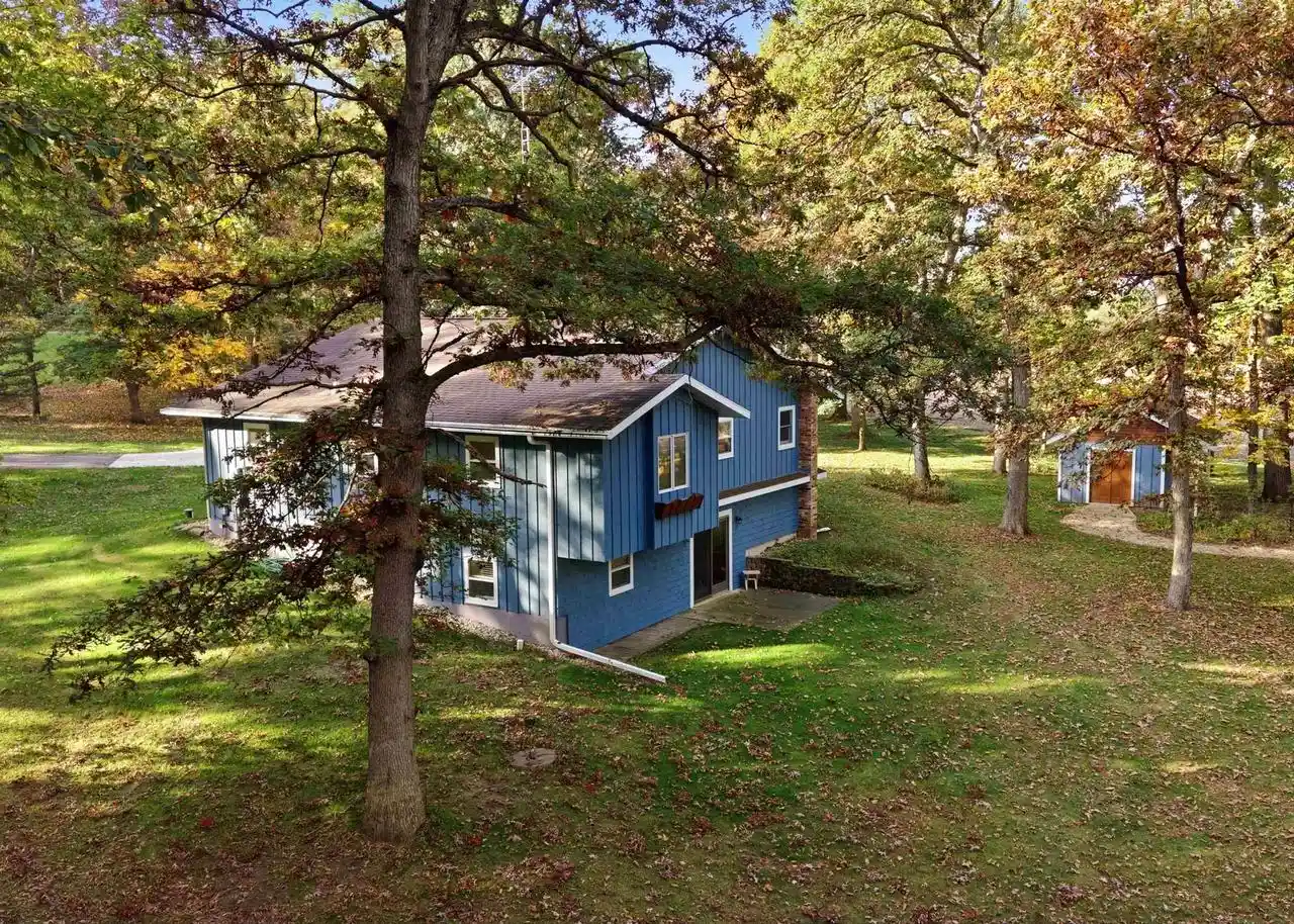 Photo 1 of Single family home for sale at 16658 W Skinner Rd, Brodhead, WI 53520 | MLS# 2034539 | Listing updated on 2026-10-14