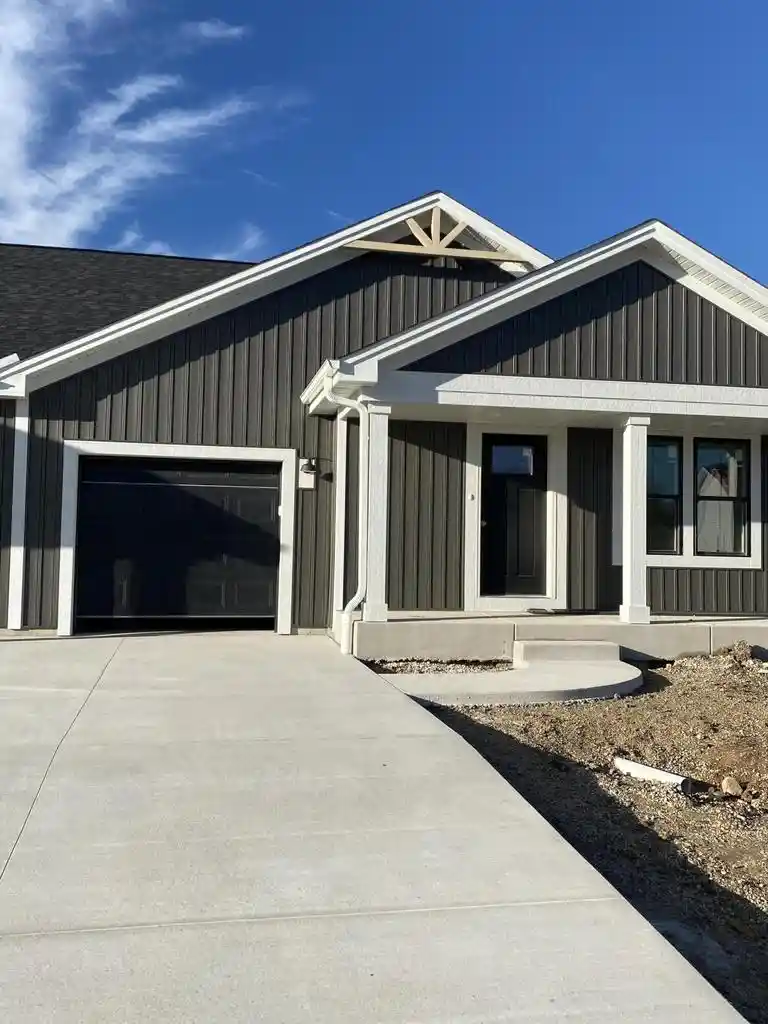 Photo 3 of Single family home for sale at N162w21867 Poppy Rd, Jackson, WI 53037 | MLS# 1984557 | Listing updated on 2026-10-13