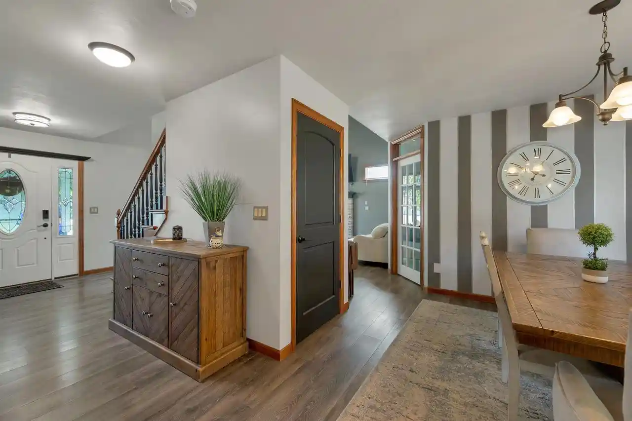 Photo 3 of Single family home for sale at 1915 Pink Dogwood Way, Suamico, WI 54313 | MLS# 50334214 | Listing updated on 2026-10-20