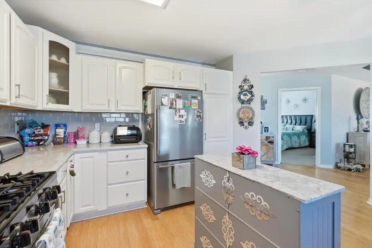 Photo 4 of Condo for sale at 1150 Park Dr #805, Lake Geneva, WI 53147 | MLS# 1984563 | Listing updated on 2026-10-27