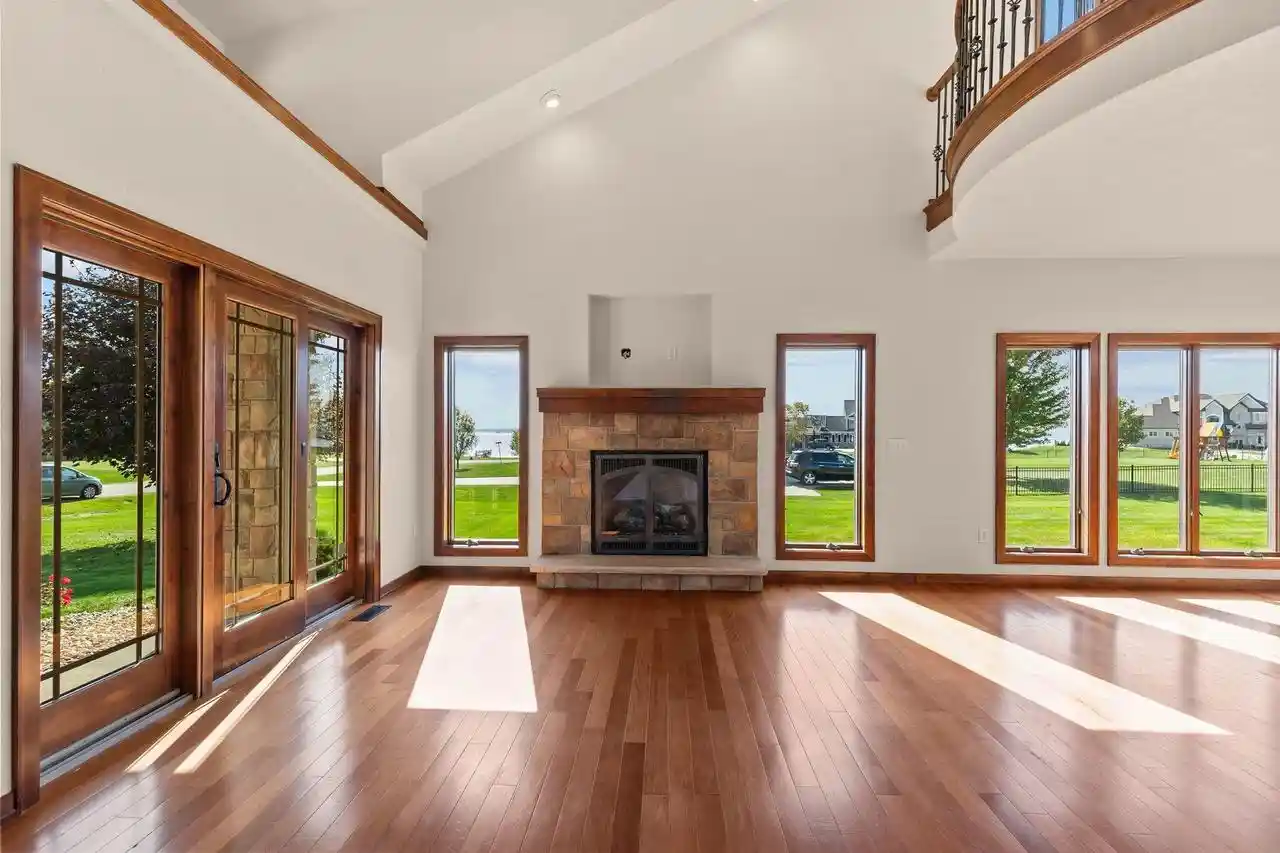 Photo 4 of Single family home for sale at 5917 Valentine Dr, Winneconne, WI 54986 | MLS# 50334225 | Listing updated on 2026-10-15