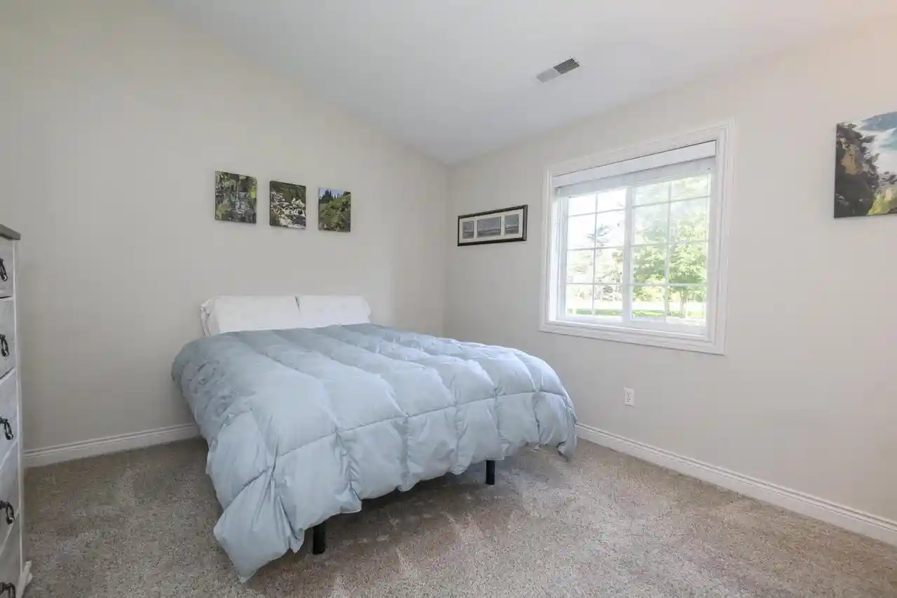 Photo 4 of Condo for sale at 652 Pewaukee Rd #E, Pewaukee, WI 53072 | MLS# 1984572 | Listing updated on 2026-10-16