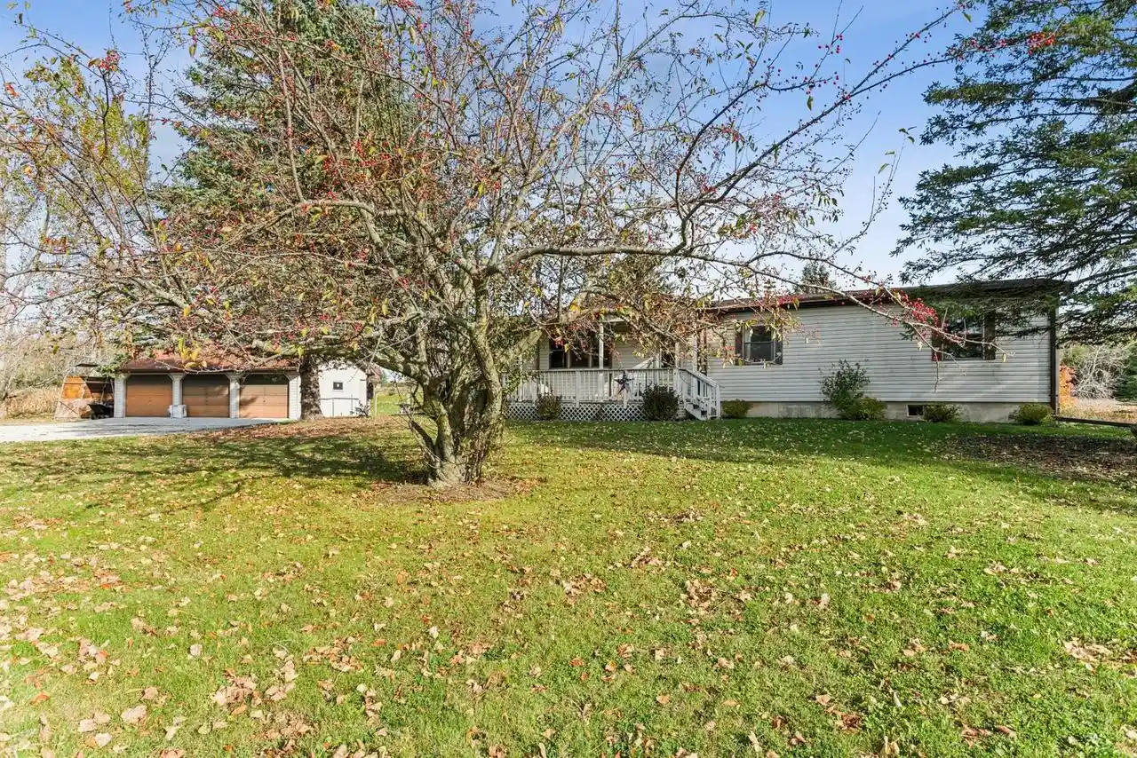Single family home for sale at 10405 Cth Jj, Manitowoc, WI 54220 | MLS# 50334226