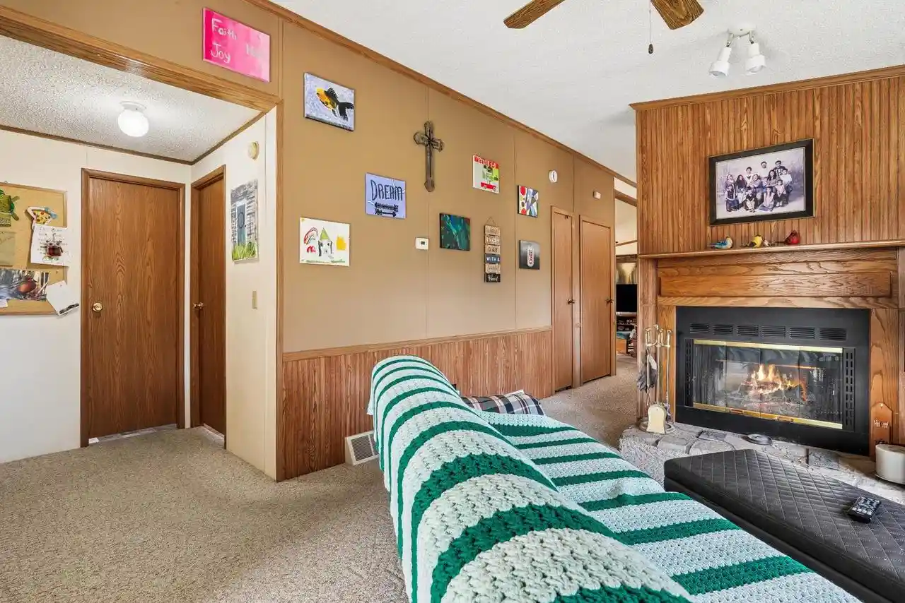 Photo 4 of Single family home for sale at 10405 Cth Jj, Manitowoc, WI 54220 | MLS# 50334226 | Listing updated on 2026-10-21