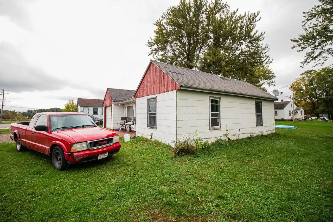 Photo 3 of Multi family home for sale at 974 W State St, Mauston, WI 53948 | MLS# 22605114 | Listing updated on 2026-10-13