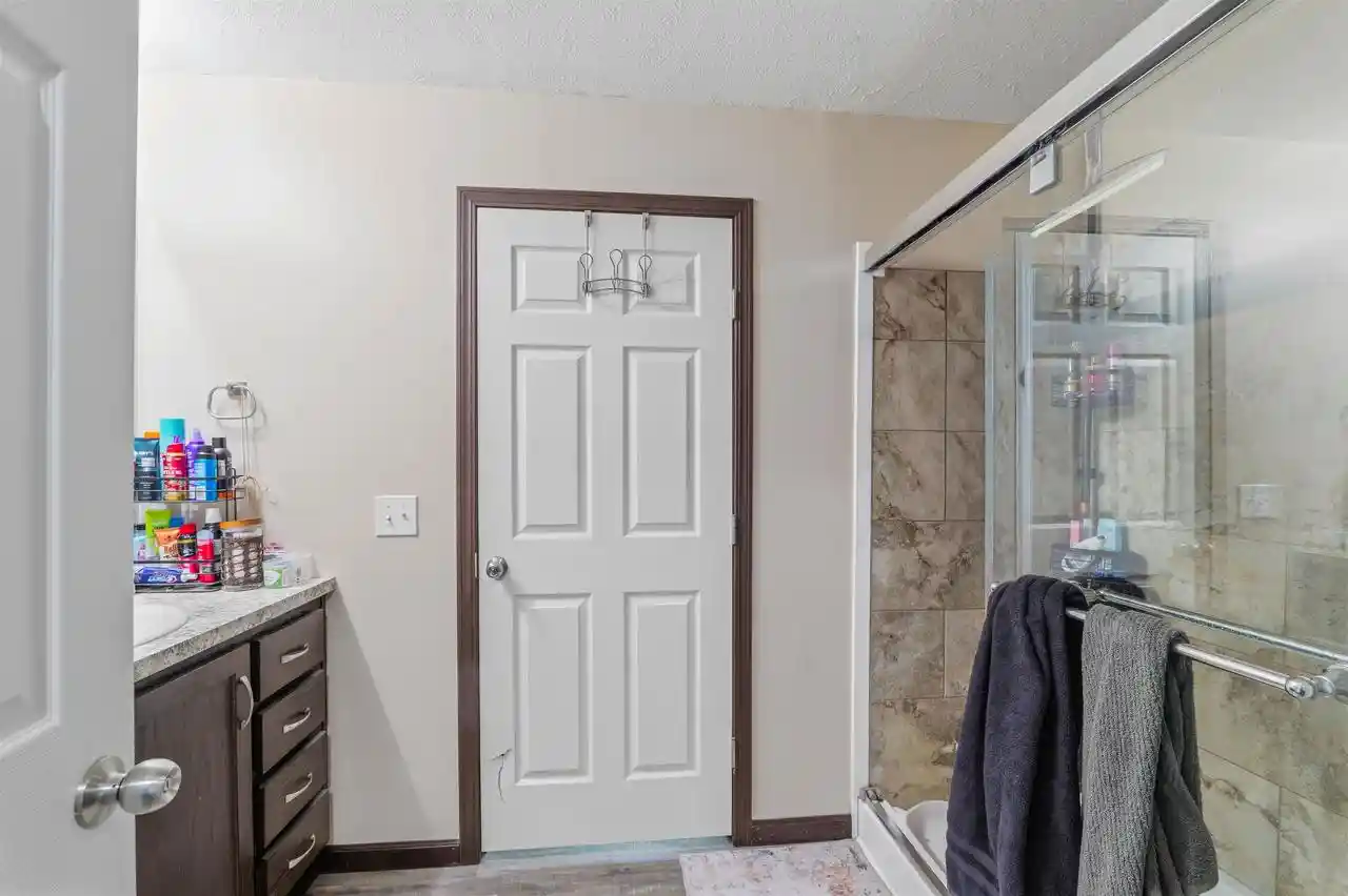 Photo 4 of Single family home for sale at 528 S Main St, Juneau, WI 53039 | MLS# 2034546 | Listing updated on 2026-10-14