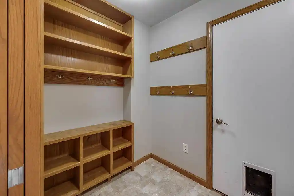 Photo 1 of Single family home for sale at 1098 Lori Ln, Sun Prairie, WI 53590 | MLS# 2034547 | Listing updated on 2026-10-29