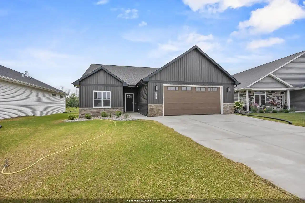 Photo 1 of Single family home for sale at 3141 Lazy Oak Ct, Green Bay, WI 54311 | MLS# 50334236 | Listing updated on 2026-10-21