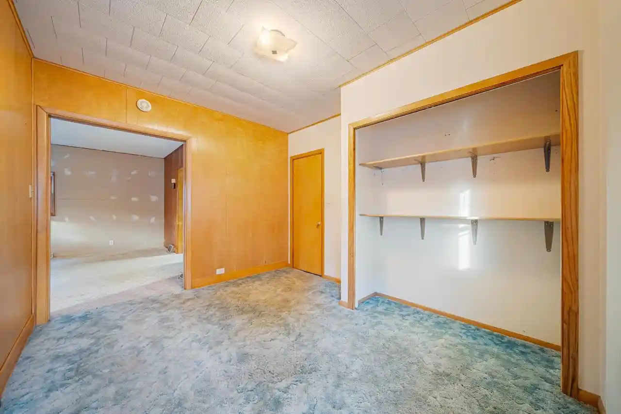 Photo 3 of Single family home for sale at 1636 Delaware St, Oshkosh, WI 54902 | MLS# 50334154 | Listing updated on 2026-10-17