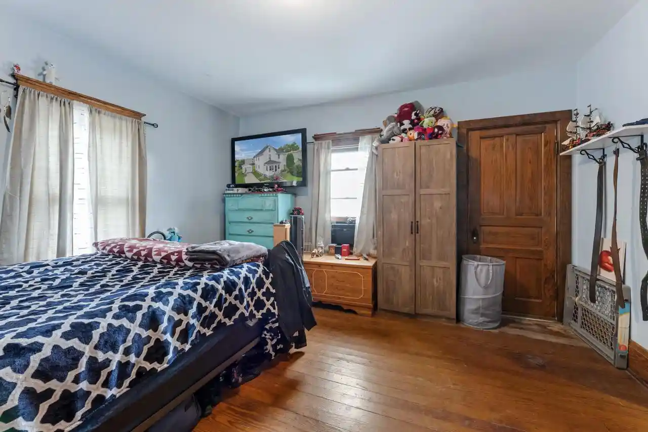 Photo 1 of Single family home for sale at 400 Grove St E St, Caledonia, MN 55921 | MLS# 1984614 | Listing updated on 2026-10-14