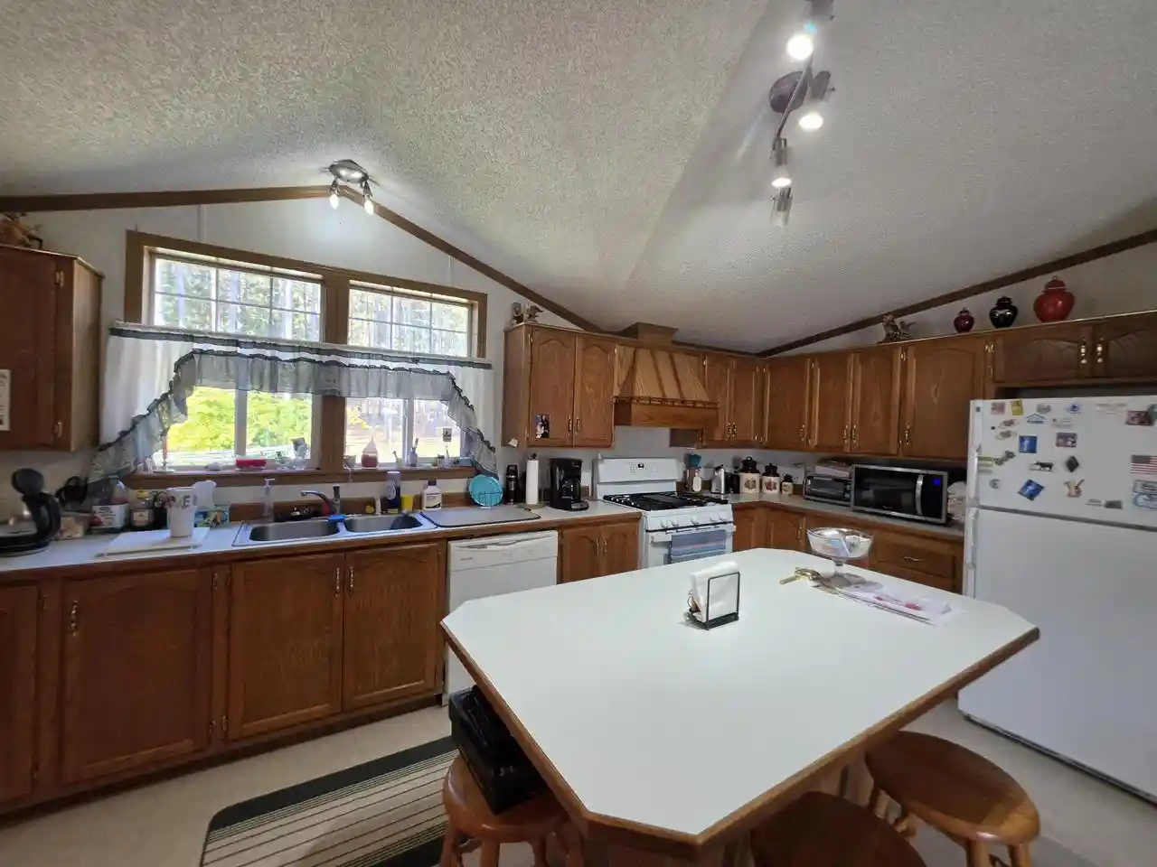 Photo 4 of Single family home for sale at W8620 Glendale Rd, Wausaukee, WI 54177 | MLS# 1984622 | Listing updated on 2026-10-28