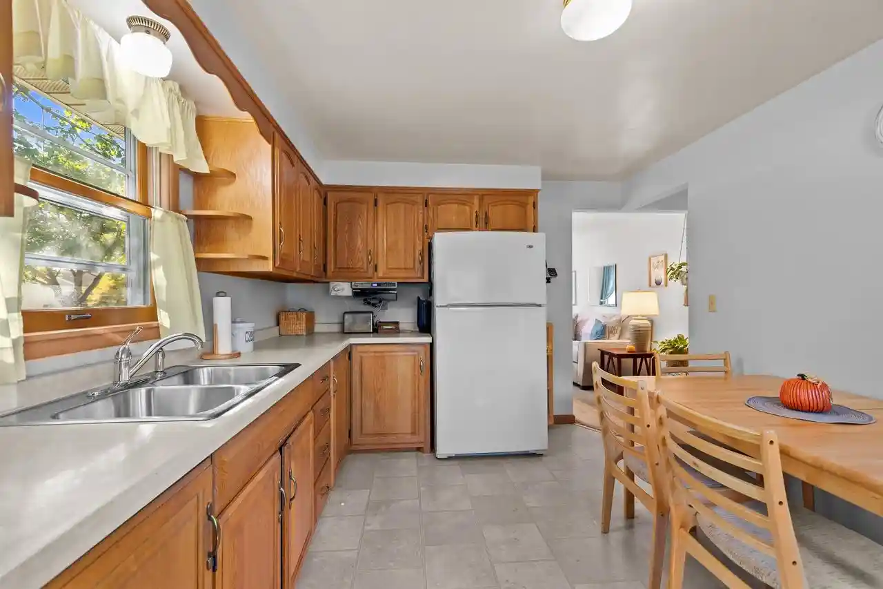 Photo 3 of Single family home for sale at 1126 Adams Ave, Oshkosh, WI 54902 | MLS# 50334251 | Listing updated on 2026-10-17