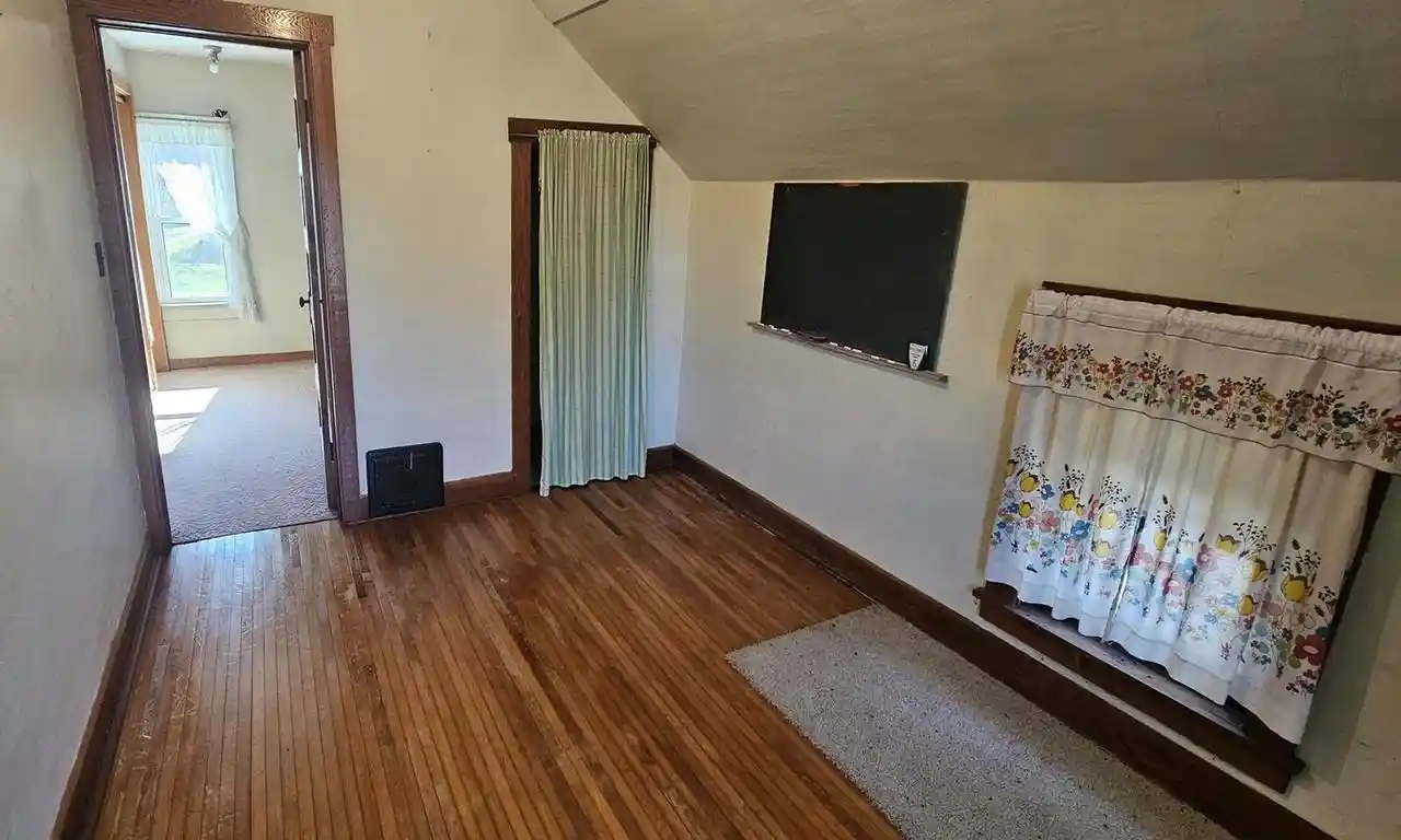 Photo 4 of Single family home for sale at N6777 County Rd G, Neillsville, WI 54456 | MLS# 22605121 | Listing updated on 2026-10-21