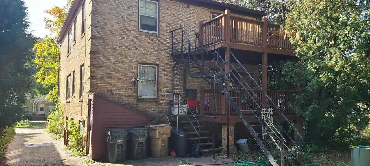 Photo 3 of Sale Pending at 614 Spruce St, Madison, WI 53715 | MLS# 2034564 | Listing updated on 2026-10-19