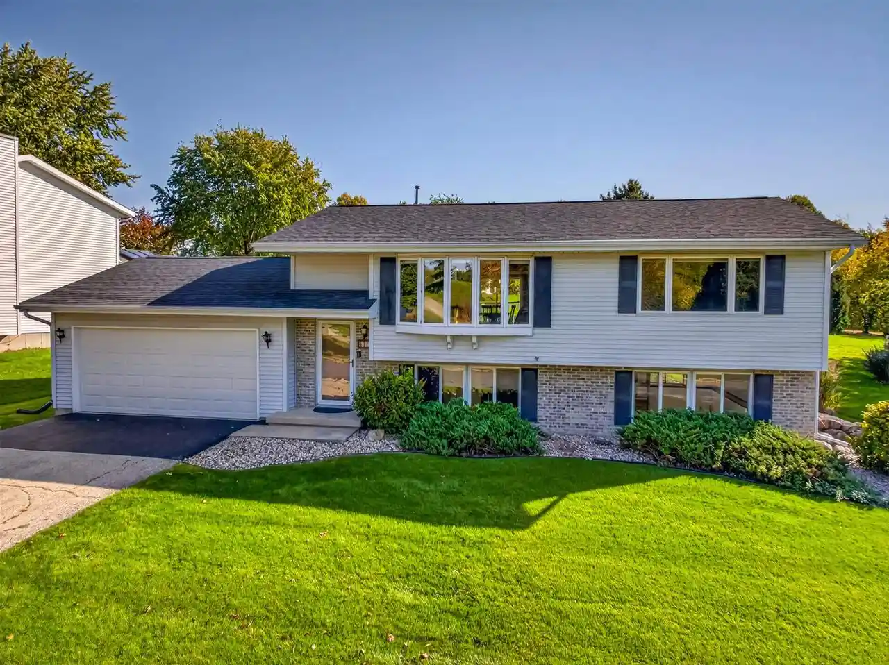 Photo 1 of Single family home for sale at 6314 Waterford Rd, Madison, WI 53719 | MLS# 2034567 | Listing updated on 2026-10-22