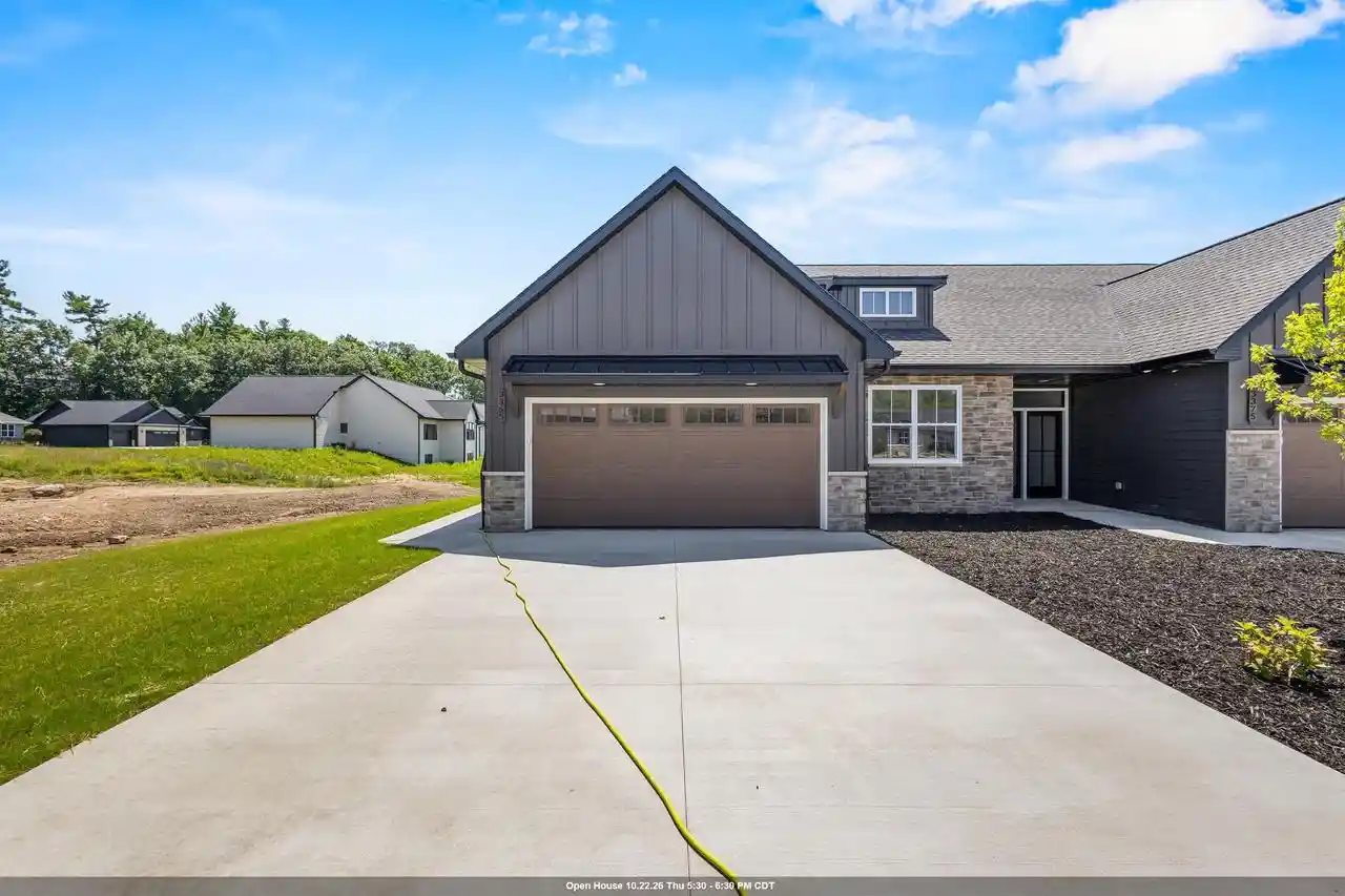 Photo 1 of Single family home for sale at 3365 Shawano Ave, Green Bay, WI 54313 | MLS# 50334240 | Listing updated on 2026-10-21