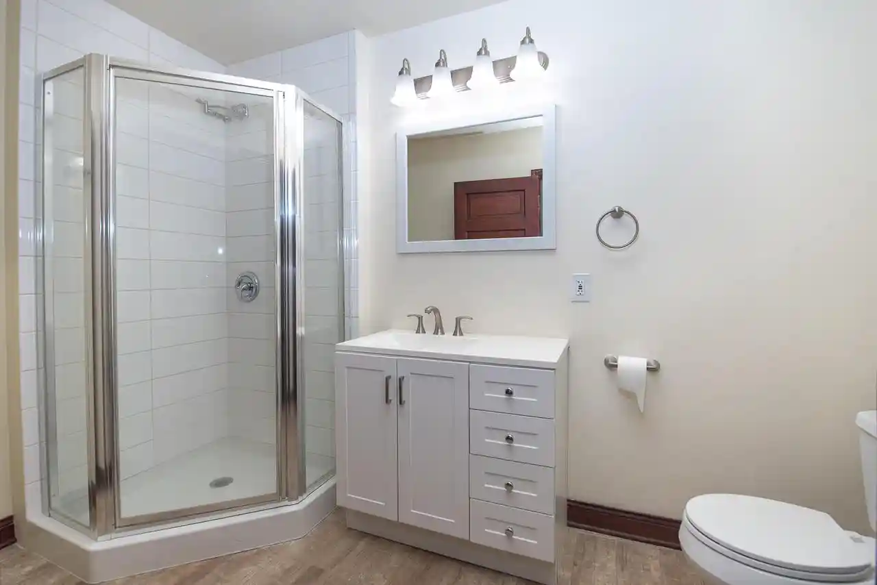 Photo 2 of Single family home for sale at 4406 Sheridan Rd, Kenosha, WI 53140 | MLS# 1984637 | Listing updated on 2026-10-21