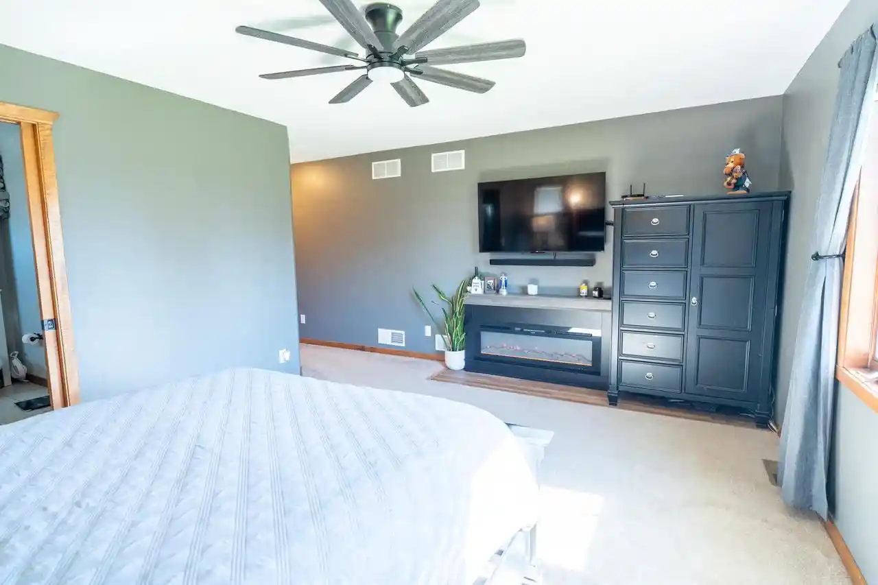 Photo 4 of Single family home for sale at 10859 Diamond Cir, Blue Mounds, WI 53517 | MLS# 2034575 | Listing updated on 2026-10-13