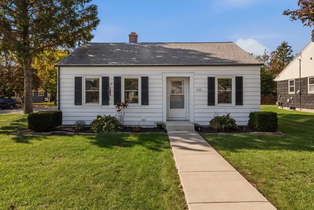 Photo 1 of Single family home for sale at 1203 Roseland Dr, Kewaskum, WI 53040 | MLS# 1984654 | Listing updated on 2026-10-13