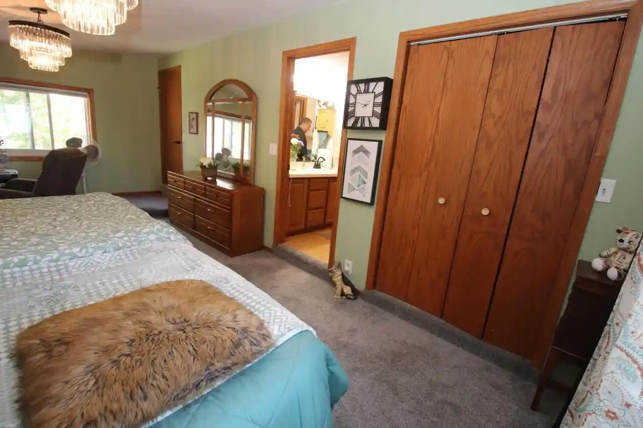 Photo 3 of Single family home for sale at 152 Vincent St, Fond Du Lac, WI 54935 | MLS# 1984657 | Listing updated on 2026-10-28