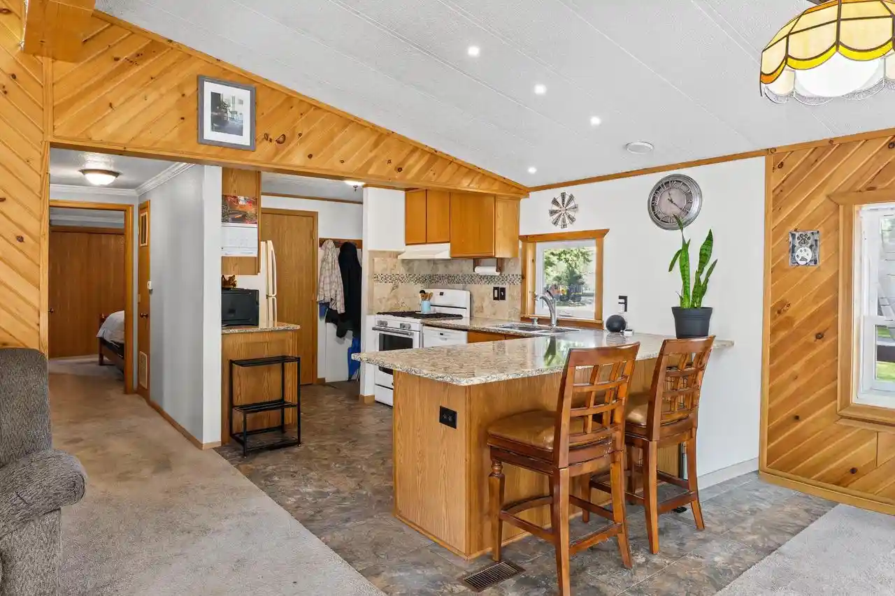 Photo 2 of Single family home for sale at W861 Summit Ct, Green Lake, WI 54941 | MLS# 2034580 | Listing updated on 2026-10-26