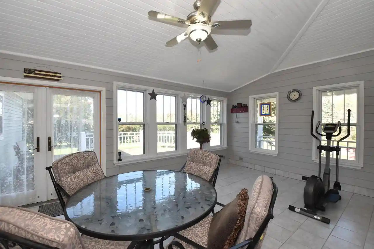 Photo 2 of Single family home for sale at 4025 Northwestern Ave, Mount Pleasant, WI 53405 | MLS# 1984667 | Listing updated on 2026-10-16