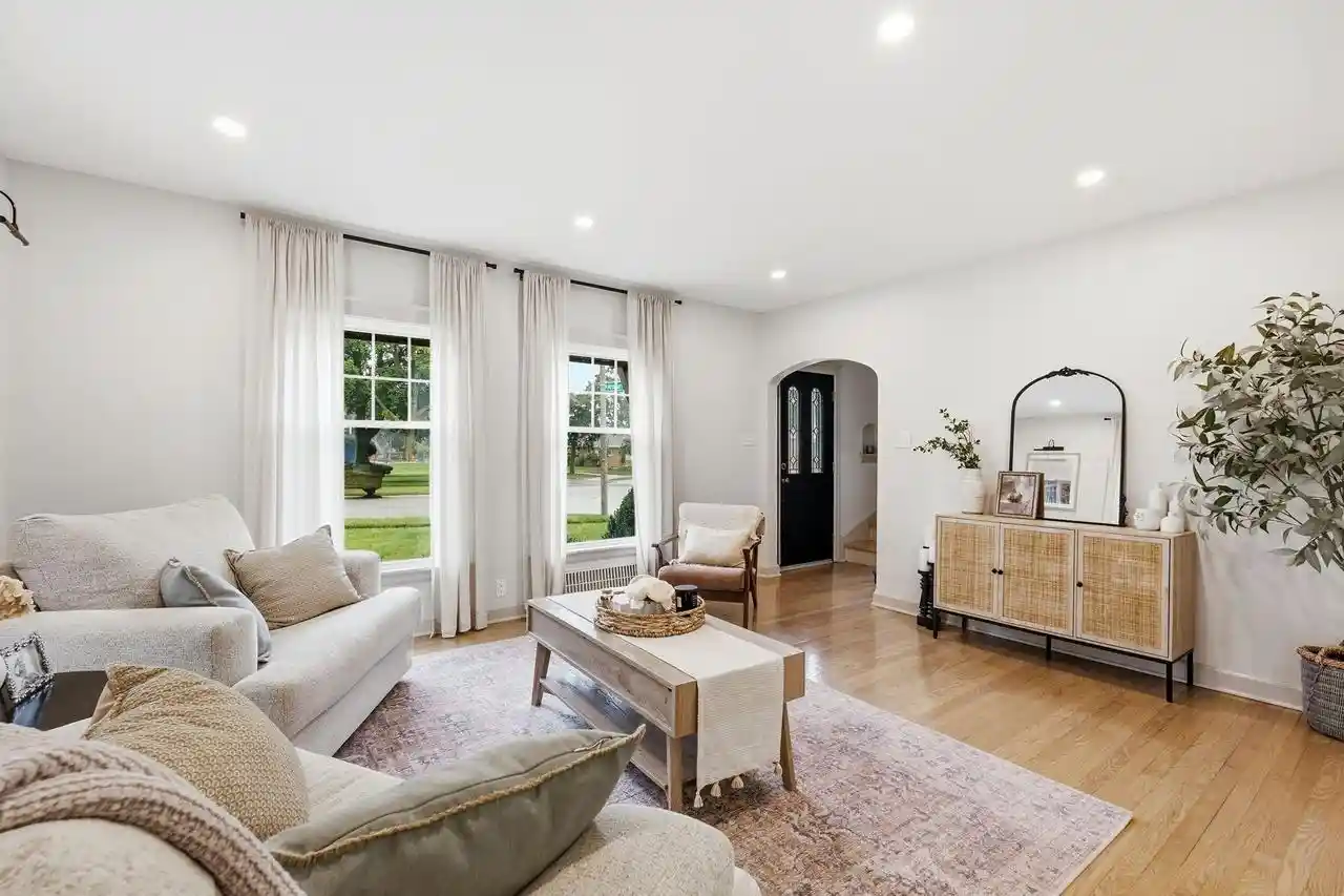 Photo 1 of Single family home for sale at 4535 S Griffin Ave, Milwaukee, WI 53207 | MLS# 1984668 | Listing updated on 2026-10-21