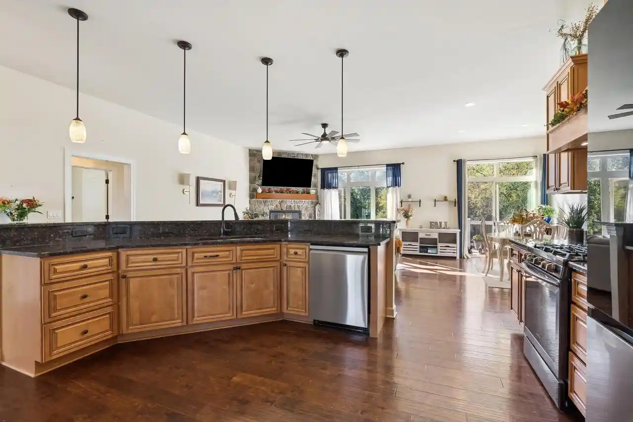 Photo 3 of Single family home for sale at 1050 Cumberland Trl, Lake Geneva, WI 53147 | MLS# 1984677 | Listing updated on 2026-10-21
