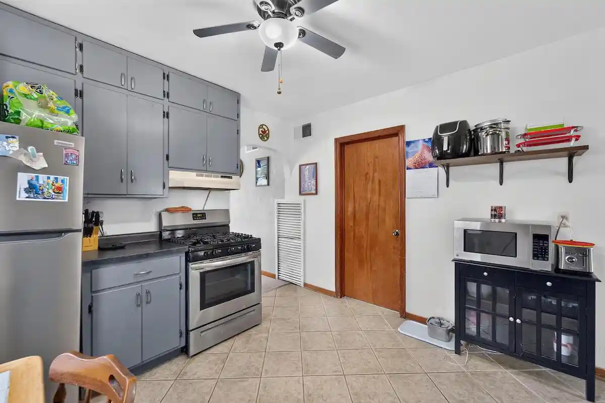 Photo 3 of Single family home for sale at 4114 Republic Ave, Racine, WI 53405 | MLS# 1984681 | Listing updated on 2026-10-22