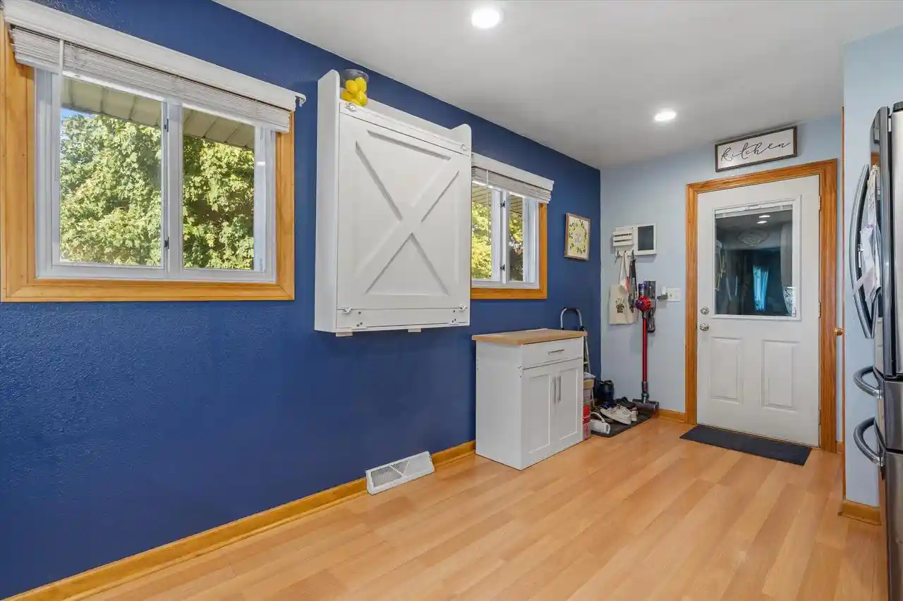Photo 4 of Single family home for sale at 9017 Hulda Dr, Sturtevant, WI 53177 | MLS# 1984688 | Listing updated on 2026-10-26