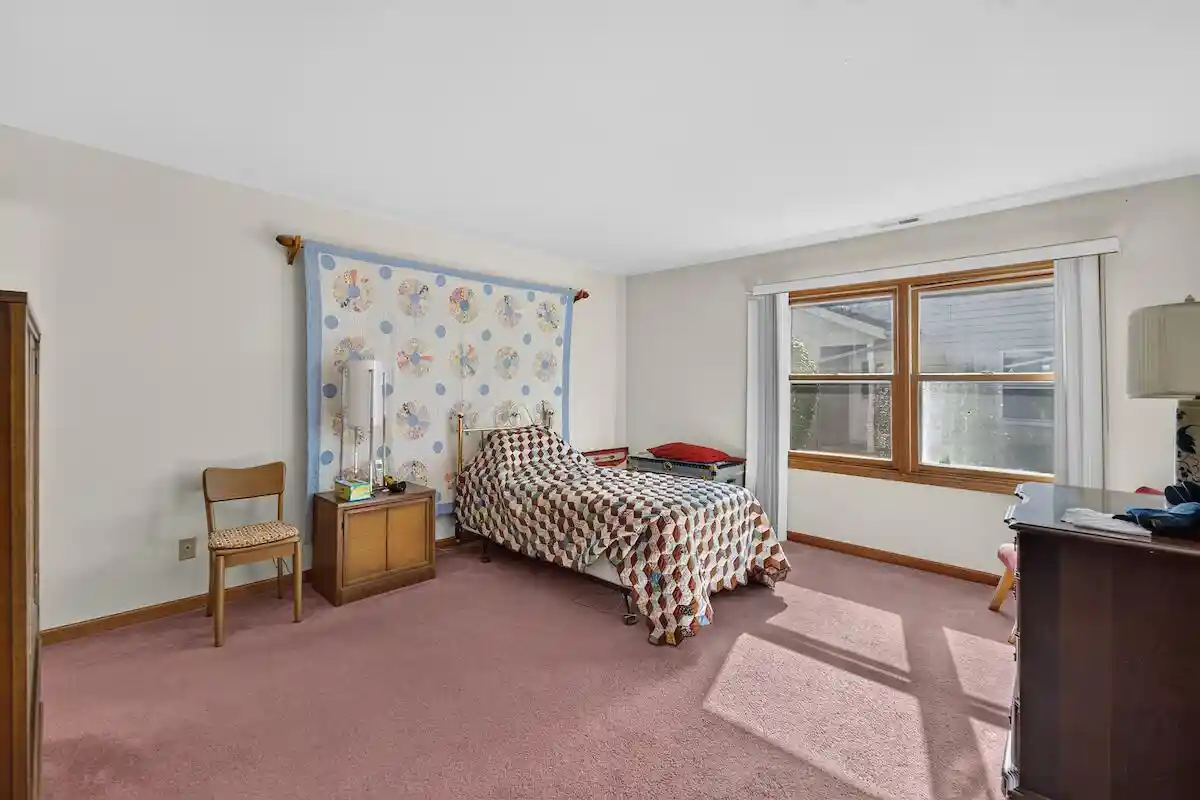 Photo 2 of Condo for sale at 941 Crestwood Dr, Burlington, WI 53105 | MLS# 1984697 | Listing updated on 2026-10-14