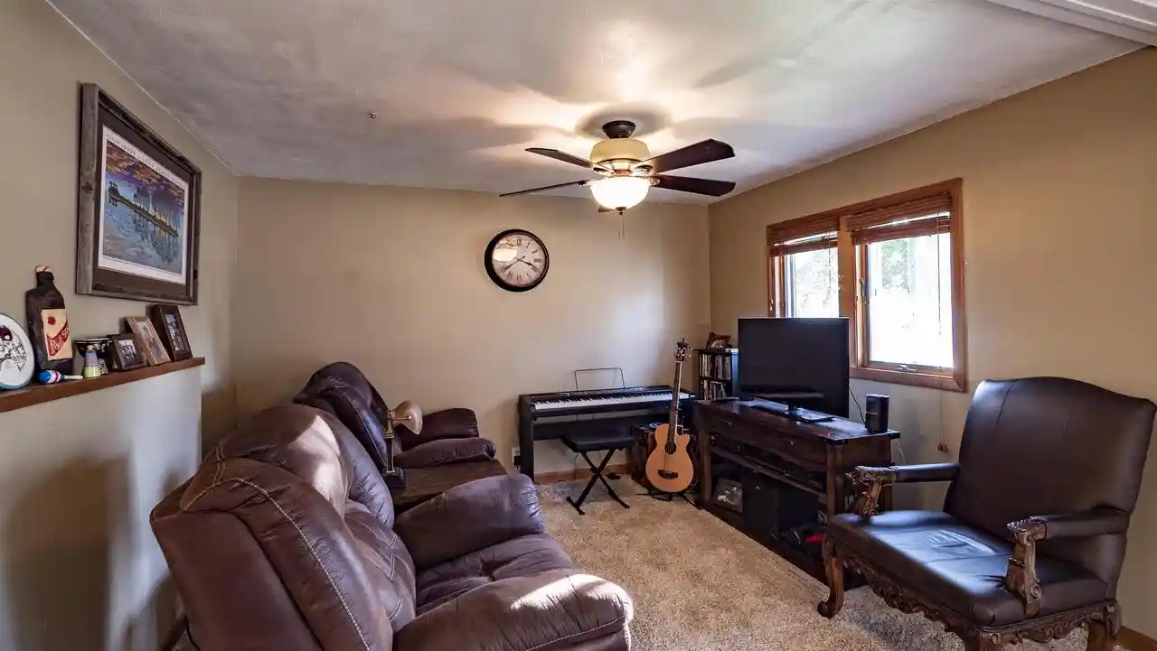 Photo 2 of Single family home for sale at 154 S Schaefer St, Appleton, WI 54915 | MLS# 50334274 | Listing updated on 2026-10-14