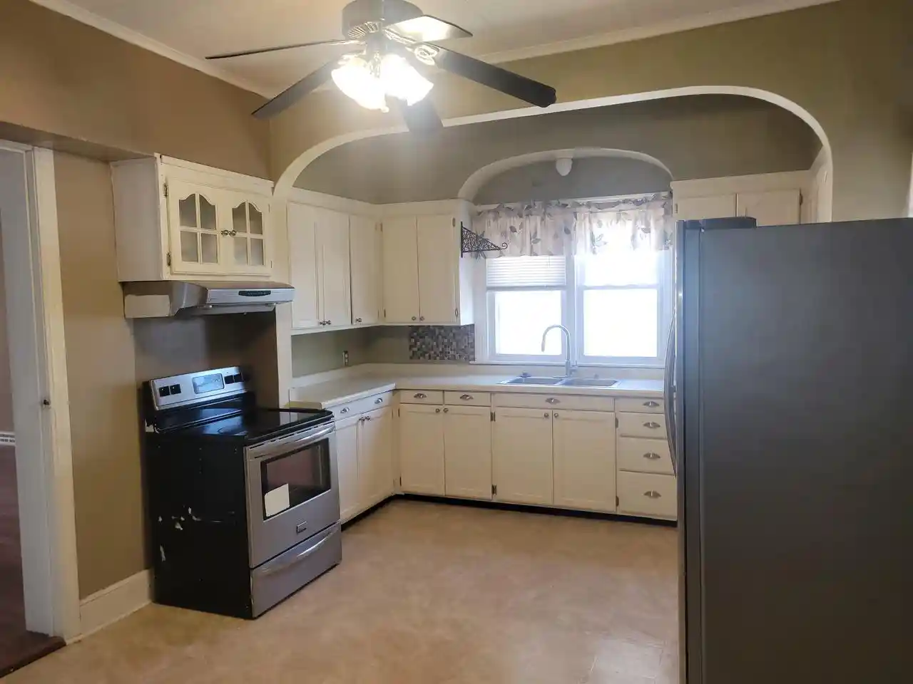 Photo 3 of Single family home for sale at 115 4th Street, Fond Du Lac, WI 54935 | MLS# 50334280 | Listing updated on 2026-10-21