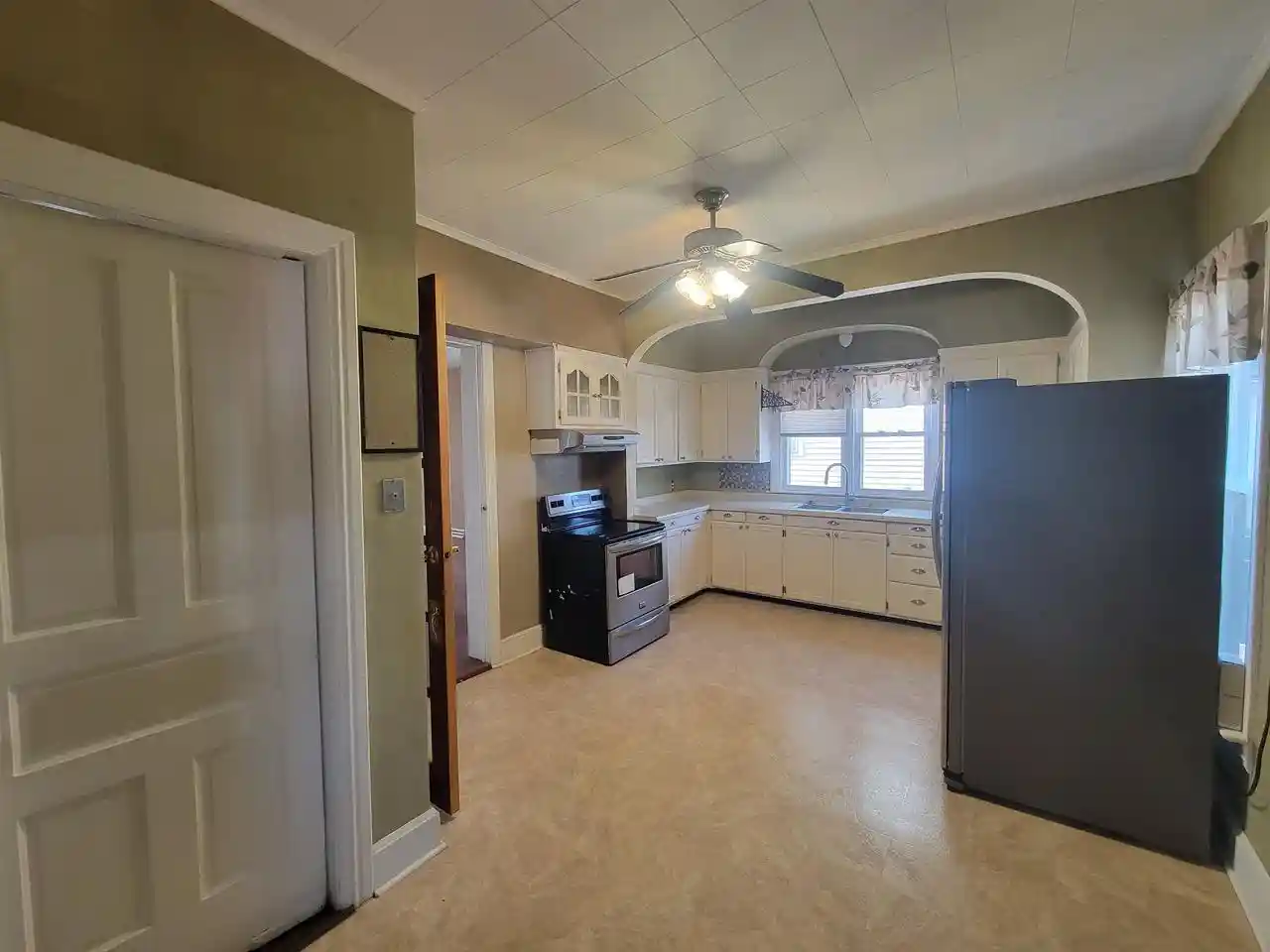 Photo 4 of Single family home for sale at 115 4th Street, Fond Du Lac, WI 54935 | MLS# 50334280 | Listing updated on 2026-10-21