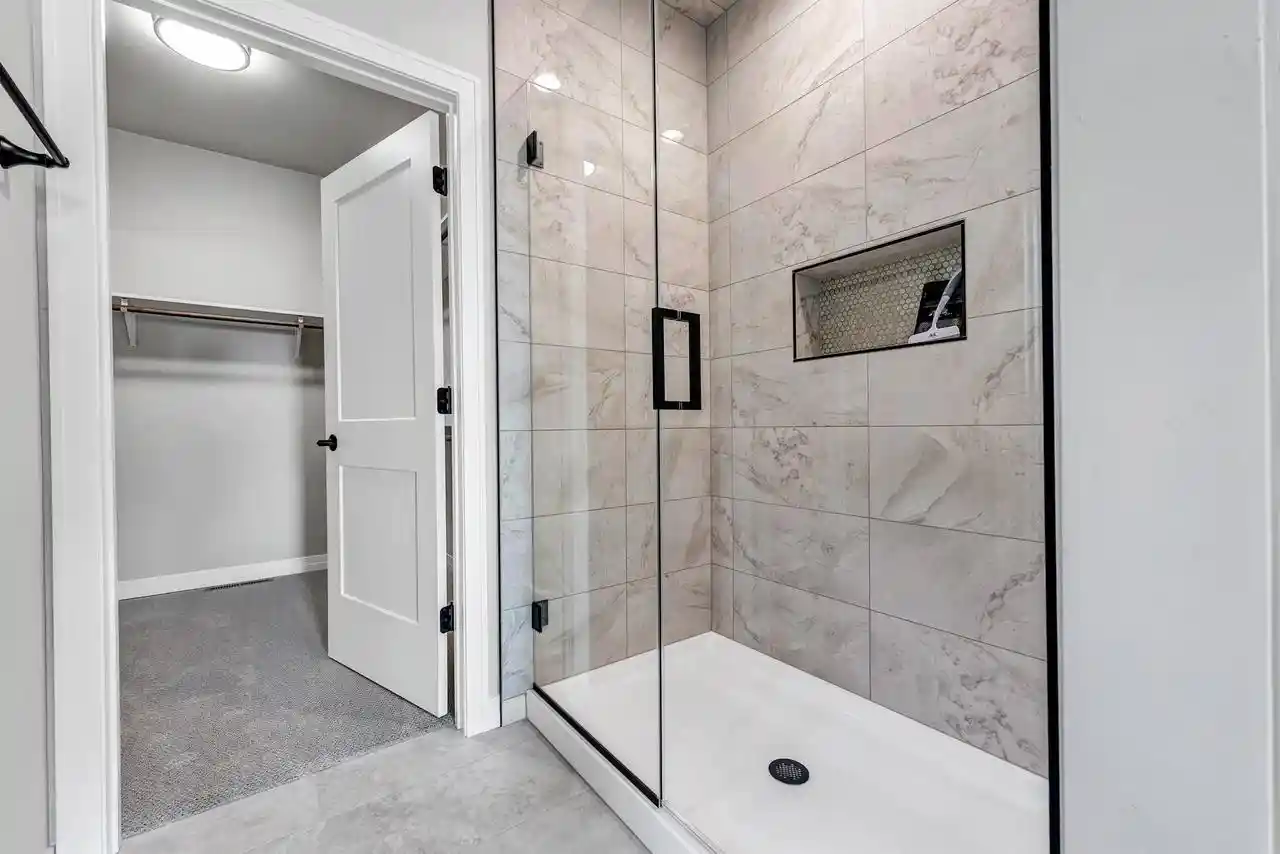 Listing Photo 4 - Condo for sale in building located at 1255 Autumn Field Ln, De Pere, WI 54115