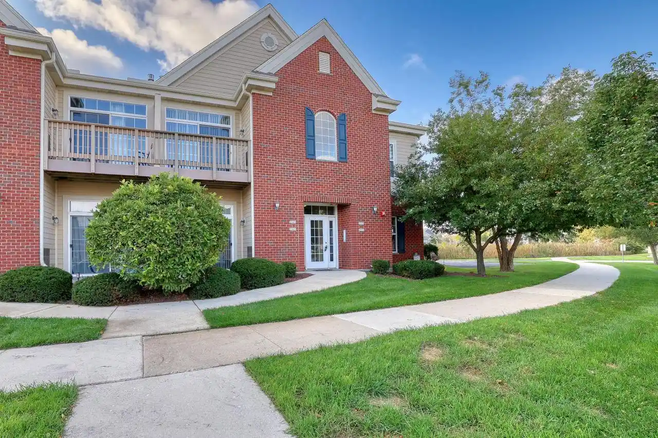 Condo for sale at 2561 W Colonial Woods Dr, Oak Creek, WI 53154 | MLS# 1984726