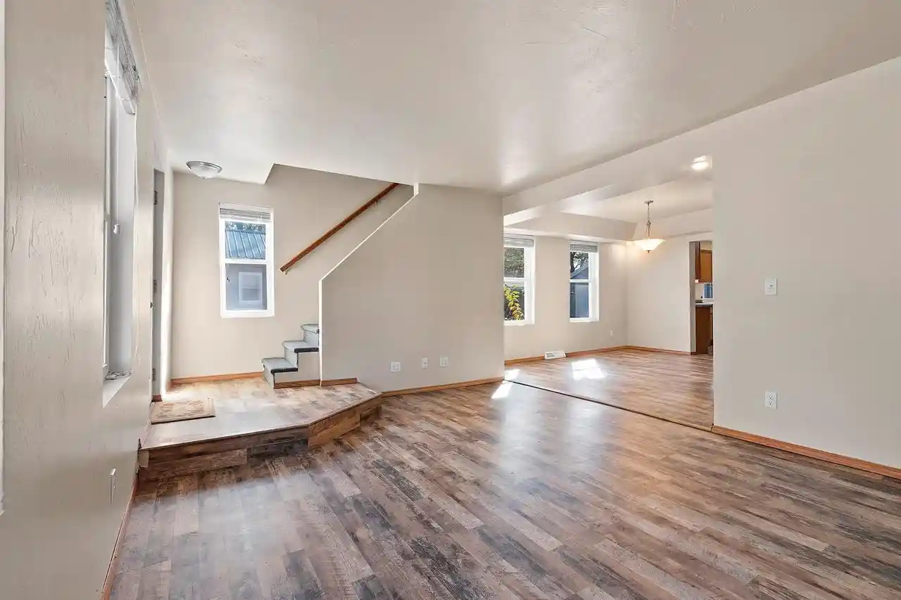 Photo 3 of Single family home for sale at 643 Reid St, De Pere, WI 54115 | MLS# 50334286 | Listing updated on 2026-10-19