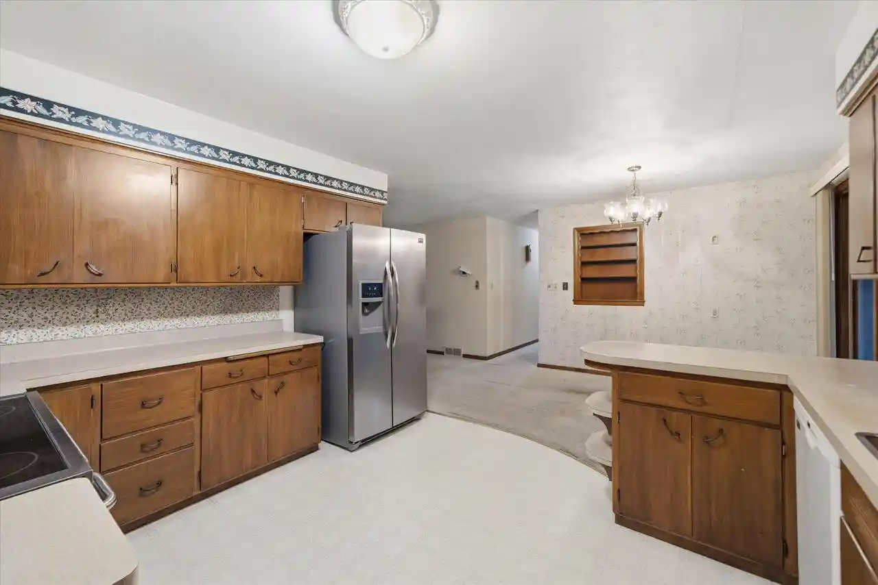 Photo 4 of Single family home for sale at 918 S 7th Avenue, West Bend, WI 53095 | MLS# 1984736 | Listing updated on 2026-10-14