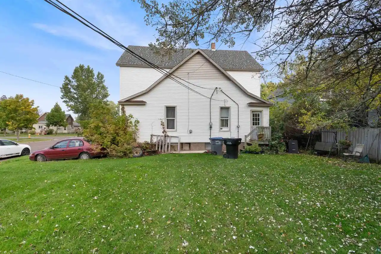 Photo 3 of Multi family home for sale at 5701-5703 Banks Ave, Superior, WI 54880 | MLS# 6128483 | Listing updated on 2026-10-20