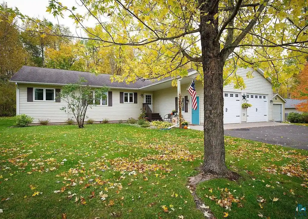 Photo 1 of Single family home for sale at 2110 E Carnegie St, Superior, WI 54880 | MLS# 6128484 | Listing updated on 2026-10-14
