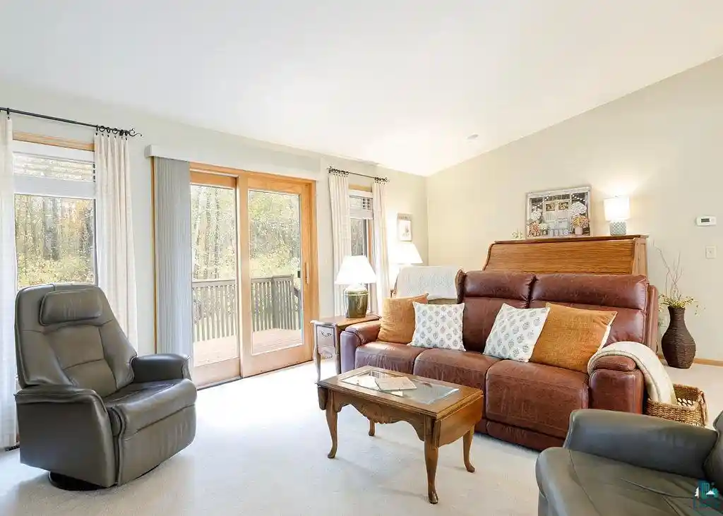 Photo 3 of Single family home for sale at 2110 E Carnegie St, Superior, WI 54880 | MLS# 6128484 | Listing updated on 2026-10-14