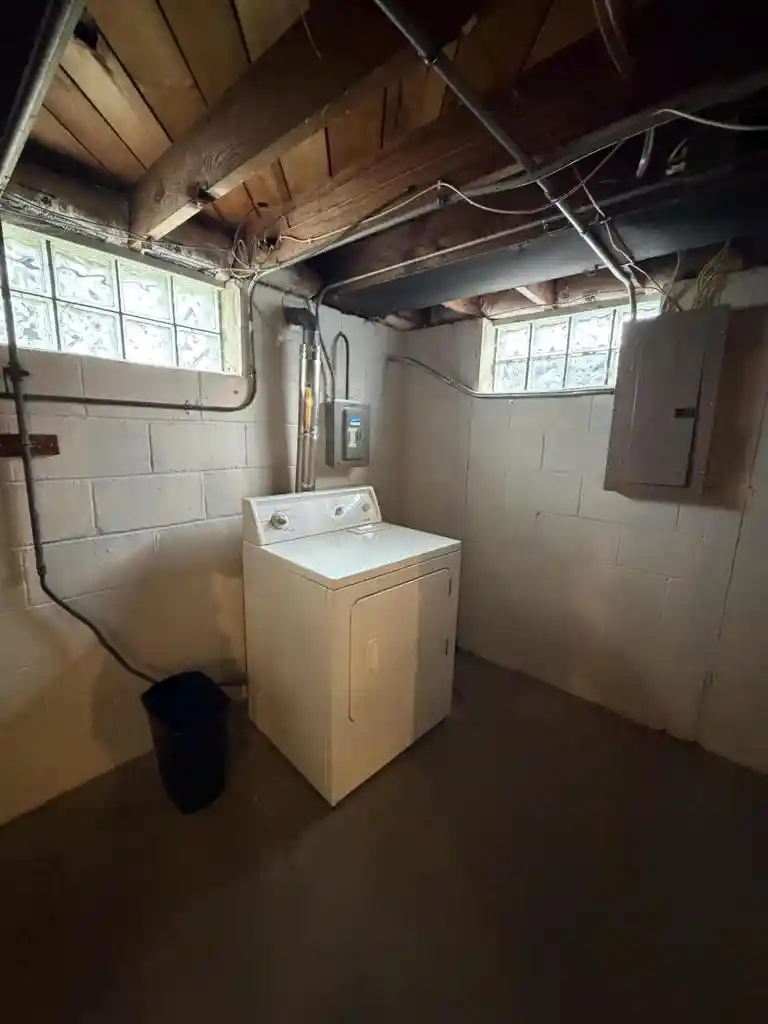Photo 4 of Single family home for sale at 3667 S 18th Street, Milwaukee, WI 53221 | MLS# 1984740 | Listing updated on 2026-10-14