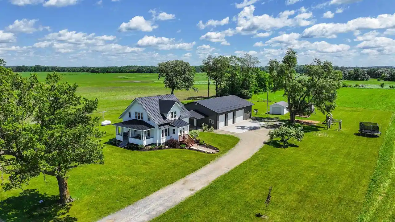 Photo 1 of Single family home for sale at N1836 County Rd A, Waupaca, WI 54981 | MLS# 50334308 | Listing updated on 2026-10-14