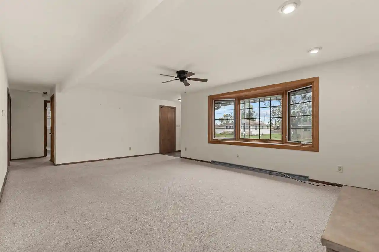 Photo 3 of Single family home for sale at 1430 George St, Appleton, WI 54915 | MLS# 50334311 | Listing updated on 2026-10-16