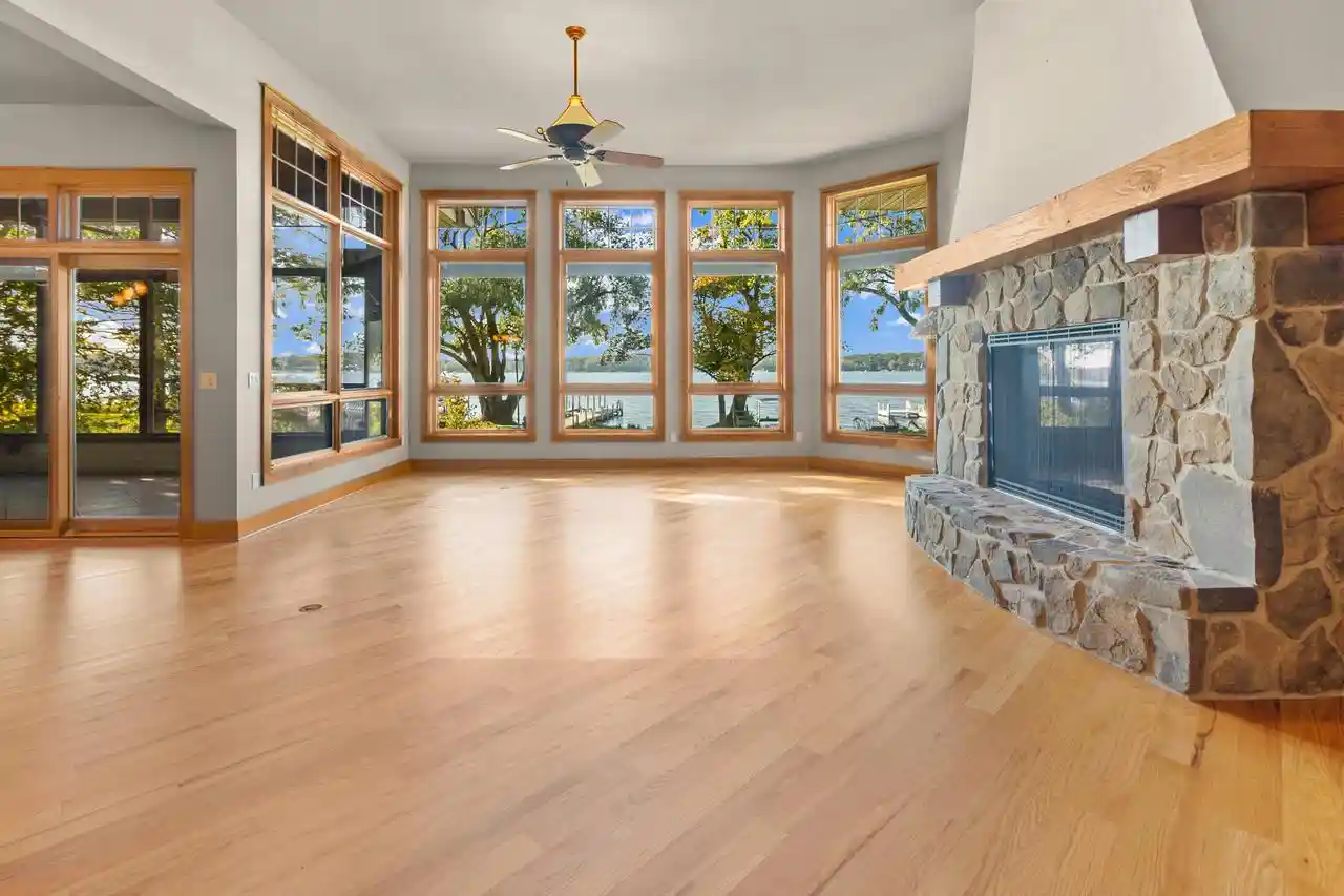 Photo 1 of Single family home for sale at N2331 Geneva Oak Trl, Lake Geneva, WI 53147 | MLS# 1984760 | Listing updated on 2026-10-20