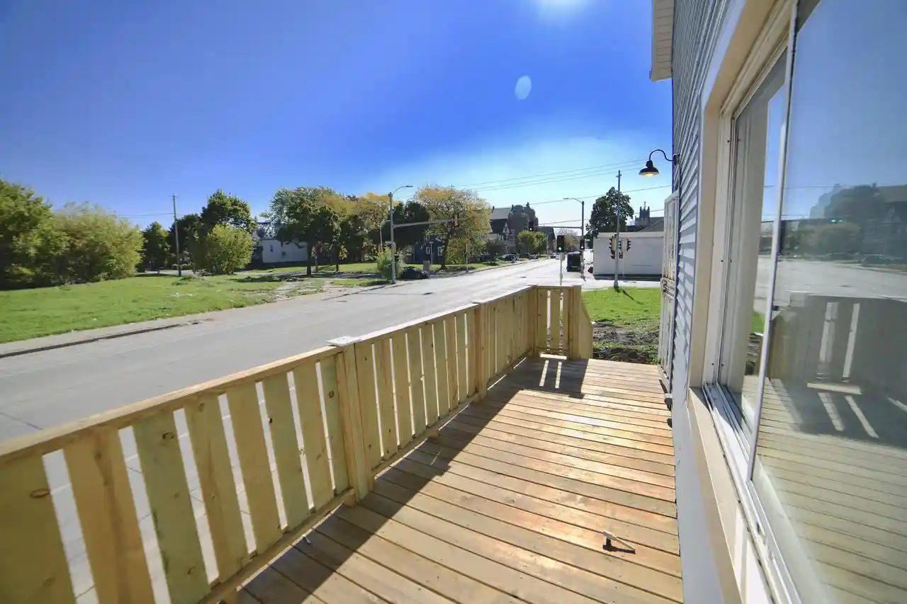 Photo 4 of Single family home for sale at 2513 N Teutonia Ave, Milwaukee, WI 53206 | MLS# 1984759 | Listing updated on 2026-10-22